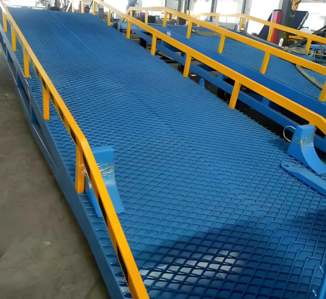 船营移动式液压登车桥